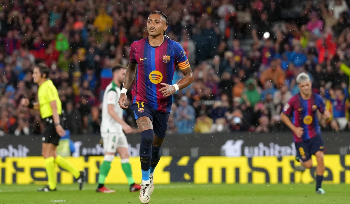 Barcelona aplastó por 7 a 2 al Racing de Santander