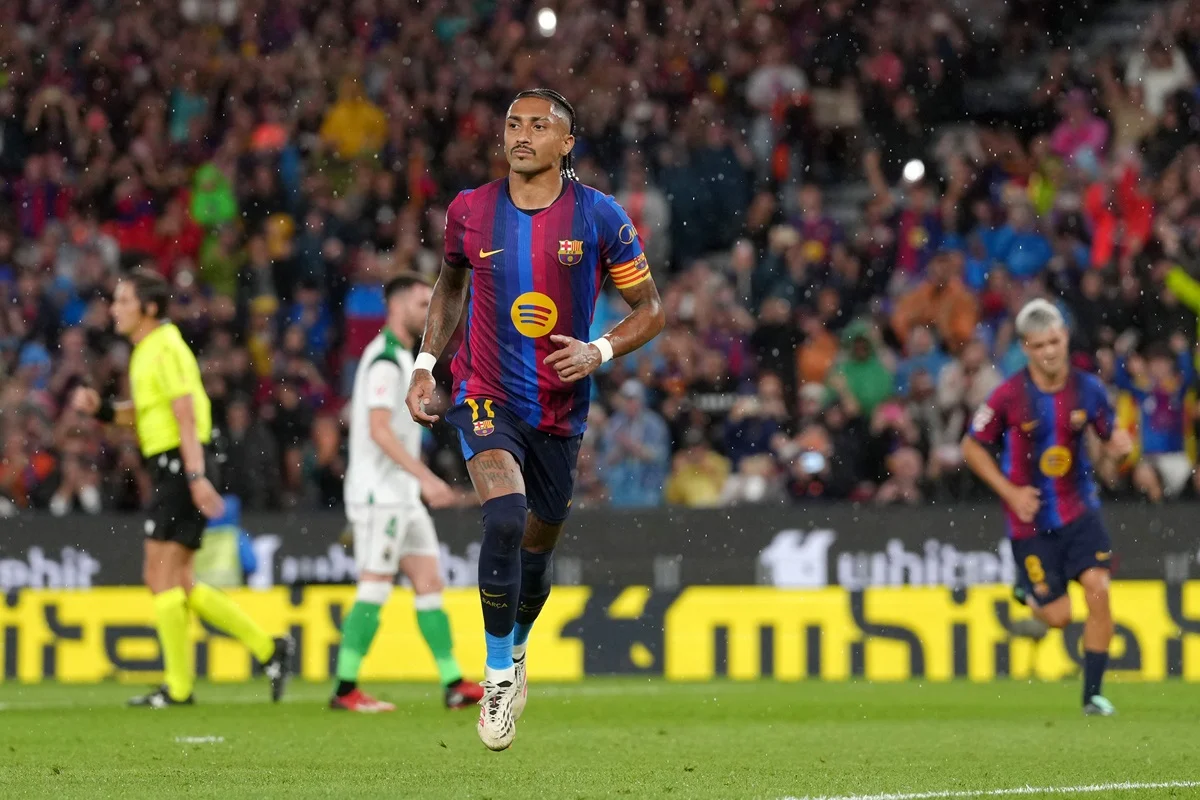 Barcelona aplastó por 7 a 2 al Racing de Santander