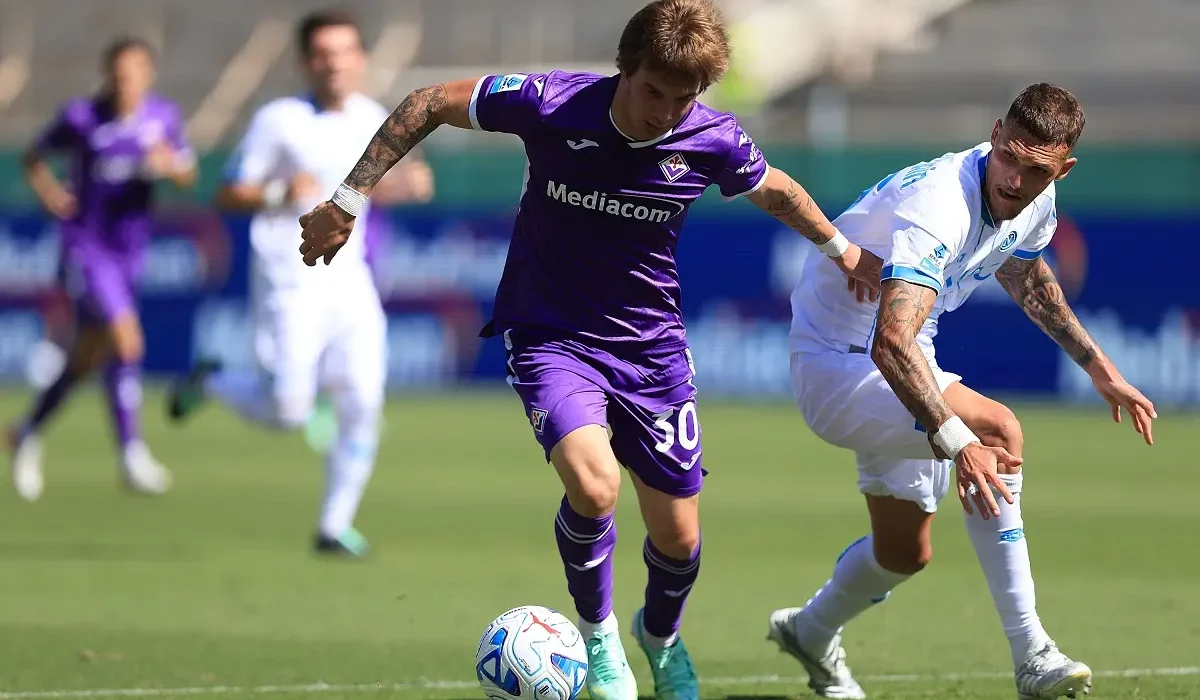 Fiorentina y Napoli igualaron 1-1 por Serie A: Mastantuono jugó los noventa minutos