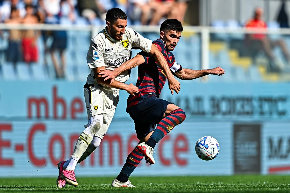 El mexicano Johan Vásquez le dio el primer punto al Genoa de Daniele De Rossi