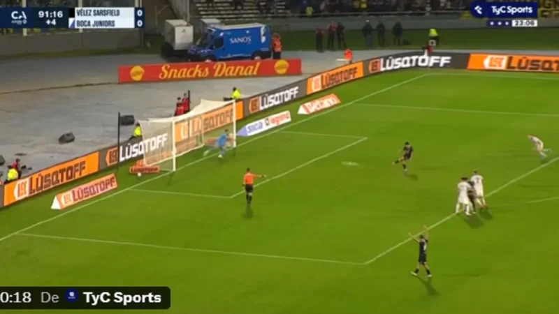 El increíble penal fallado por Dilan Godoy que le dio una vida más a Boca ante Vélez