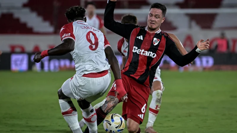 Súper sábado de Clausura 2026 con River vs Huracán y Clásico en Córdoba: partidos, horarios y TV