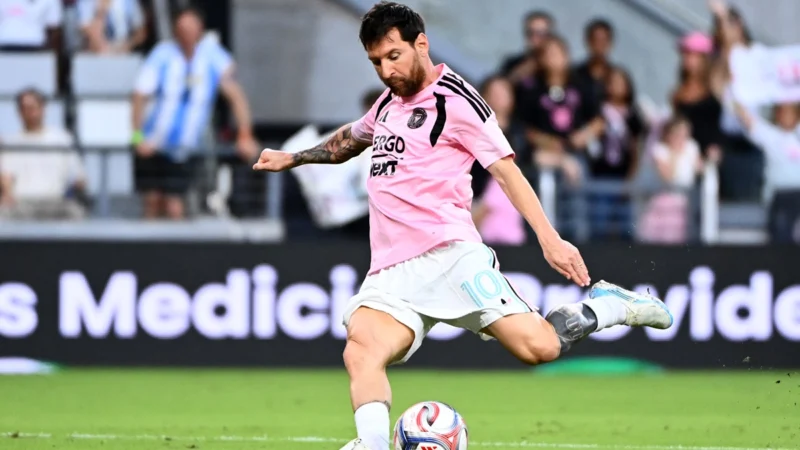 Lionel Messi es titular en la Campeones Cup ante Cruz Azul