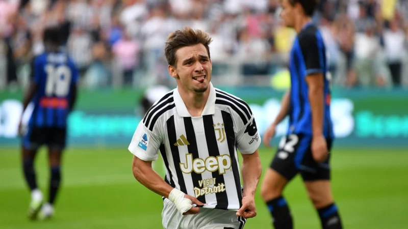 Juventus derrotó a Atalanta para arrimarse a la parte de arriba