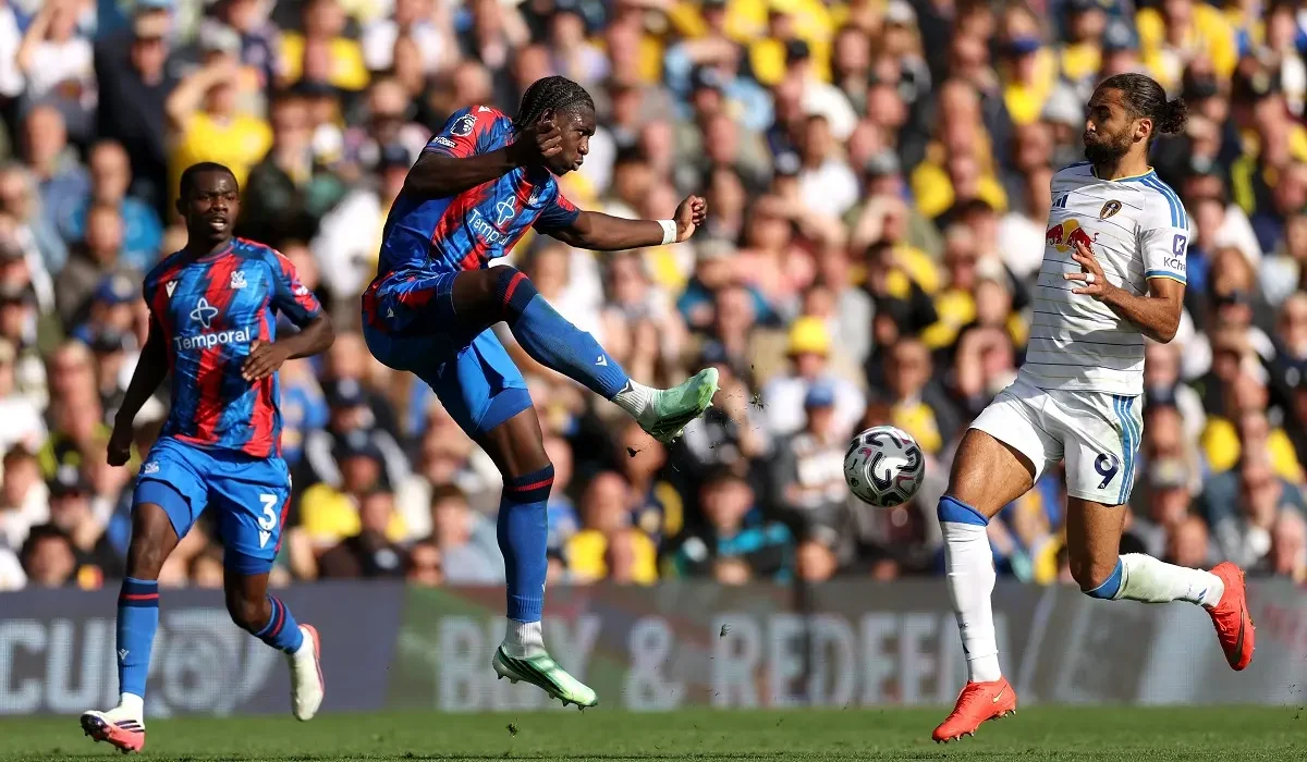 Leeds United mantuvo su invicto con un empate sin goles ante un Crystal Palace que no arranca