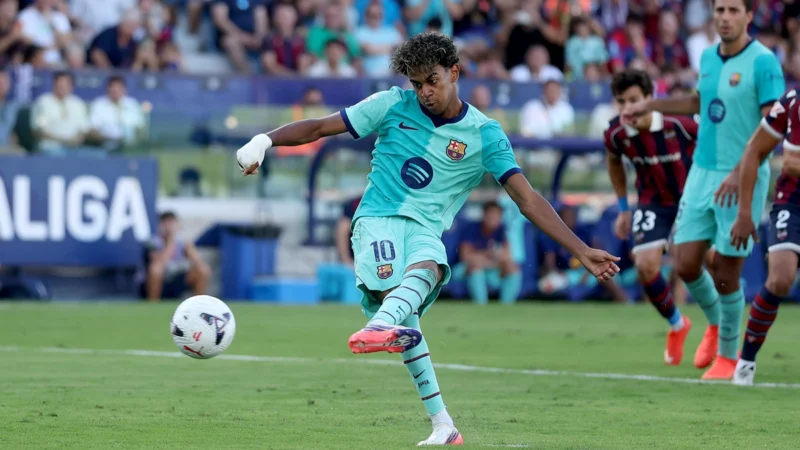 Lamine Yamal superó a Laudrup en Barcelona y va por Iniesta