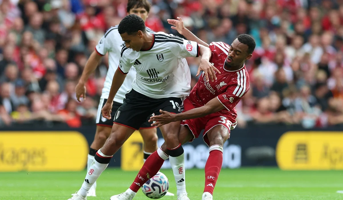 Liverpool empató 0-0 con el Fulham de Arbeloa, que sigue sin ganar en Premier League