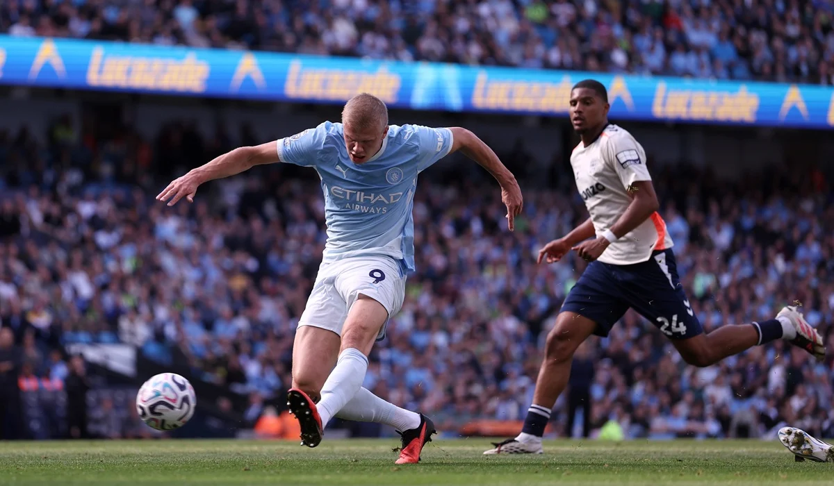 Manchester City venció con lo justo a Coventry en el debut de Enzo Fernández