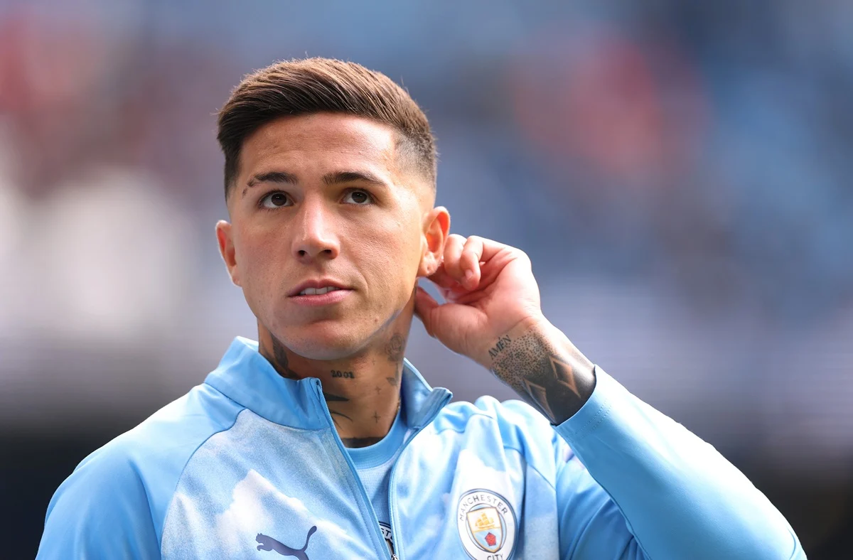 Enzo Fernández hizo su debut con Manchester City en un cambio de último momento