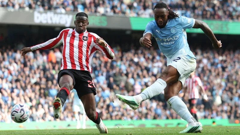 Manchester City le ganó un partidazo a Sunderland para liderar en soledad