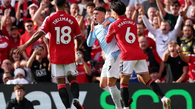 Foden le pateó los genitales a Bruno Fernandes y se fue expulsado