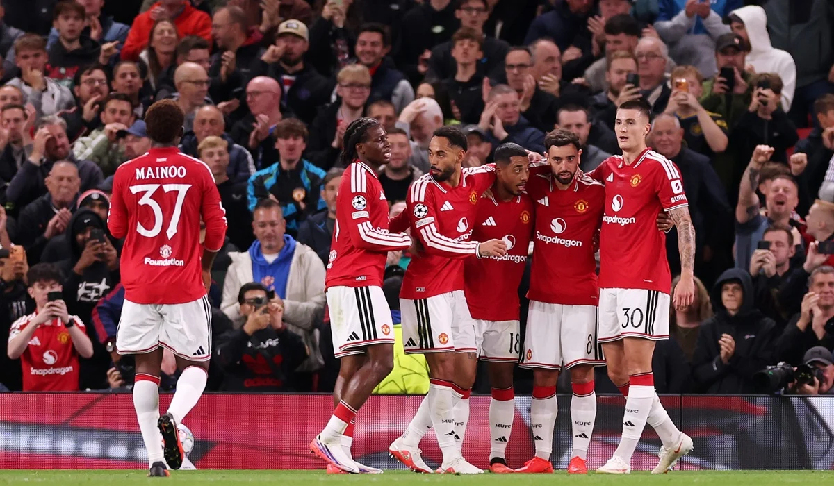 Manchester United volvió a la Champions League con cómoda goleada sobre el debutante Sabah