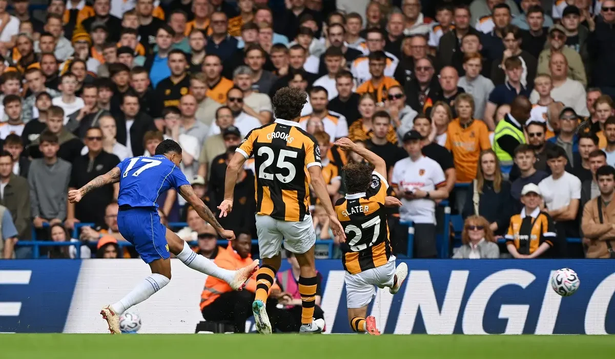 Morgan Rogers, imparable en Chelsea: golazo ante Hull City y tercer tanto en cuatro partidos