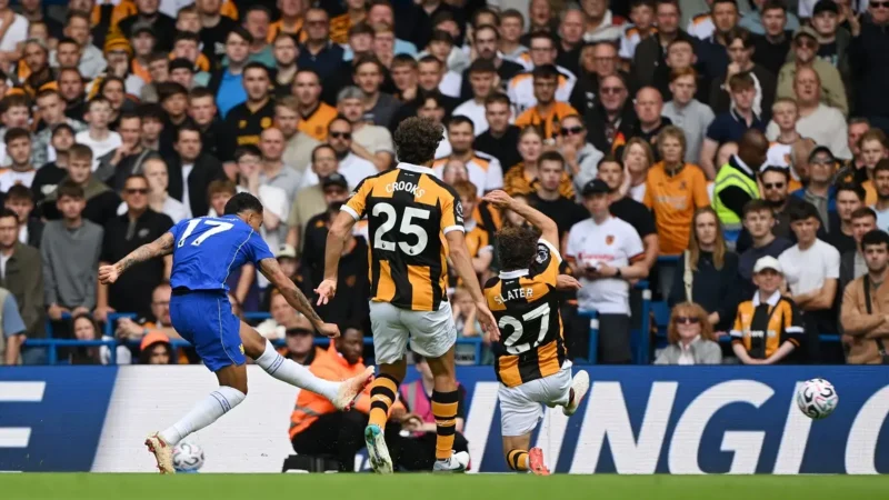 Morgan Rogers, imparable en Chelsea: golazo ante Hull City y tercer tanto en cuatro partidos