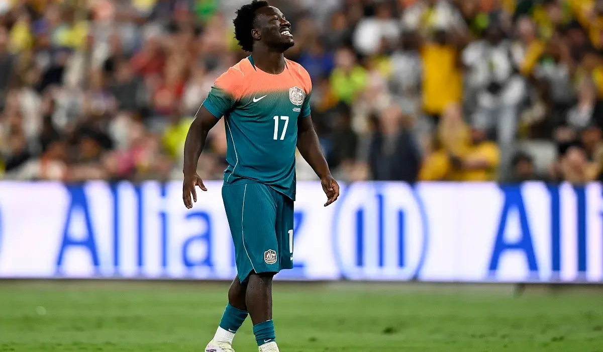Australia sorprendió a Brasil con un golazo de tiro libre de Nestory Irankunda