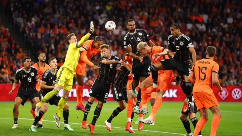 Países Bajos y Alemania empataron en el debut de Xavi y Klopp