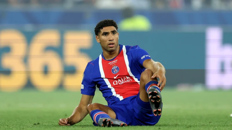 Alarma en PSG por lesión de Achraf Hakimi en vísperas al Clásico de Francia