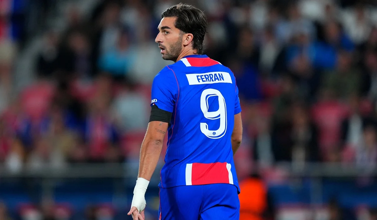 Ferrán Torres volvió al gol en PSG y llegó a los 19 en Champions League