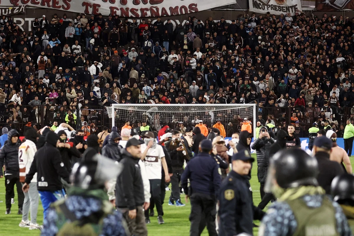 Platense repudió los incidentes tras el final ante Fluminense