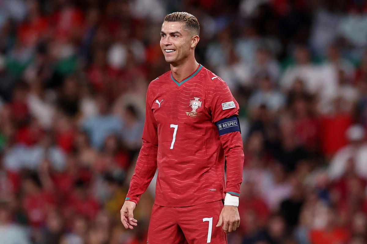 Gol anulado a Cristiano Ronaldo en el duelo entre Portugal y Gales