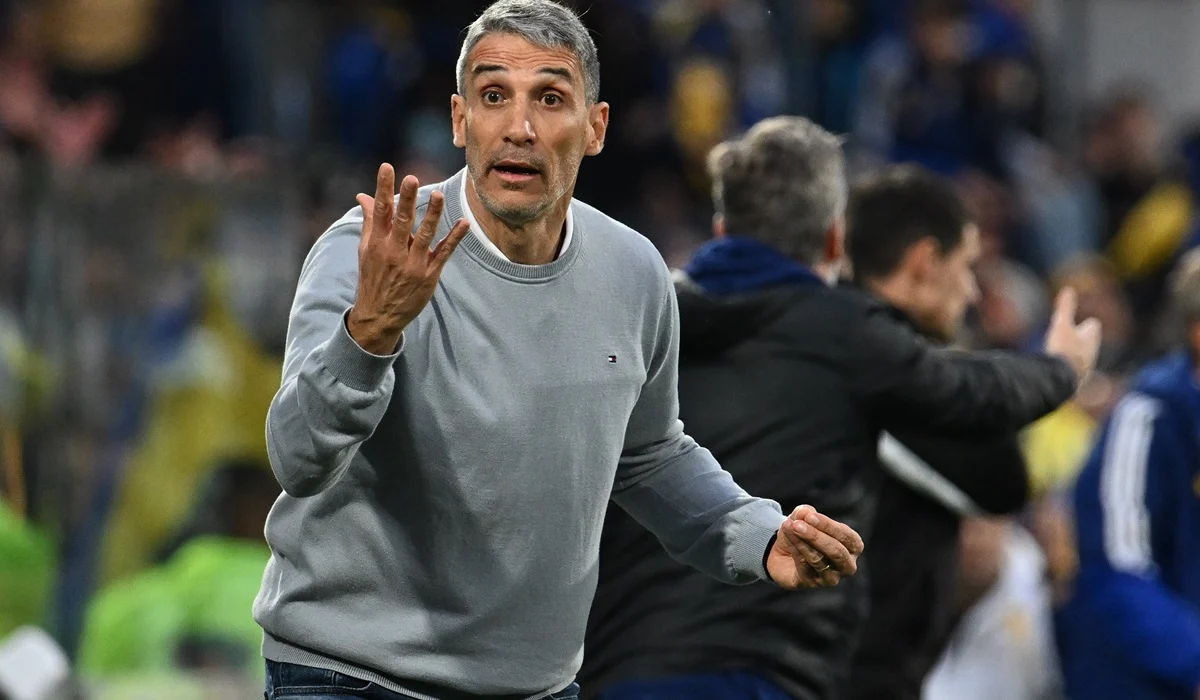 Juan Pablo Vojvoda dejó de ser el entrenador de Racing