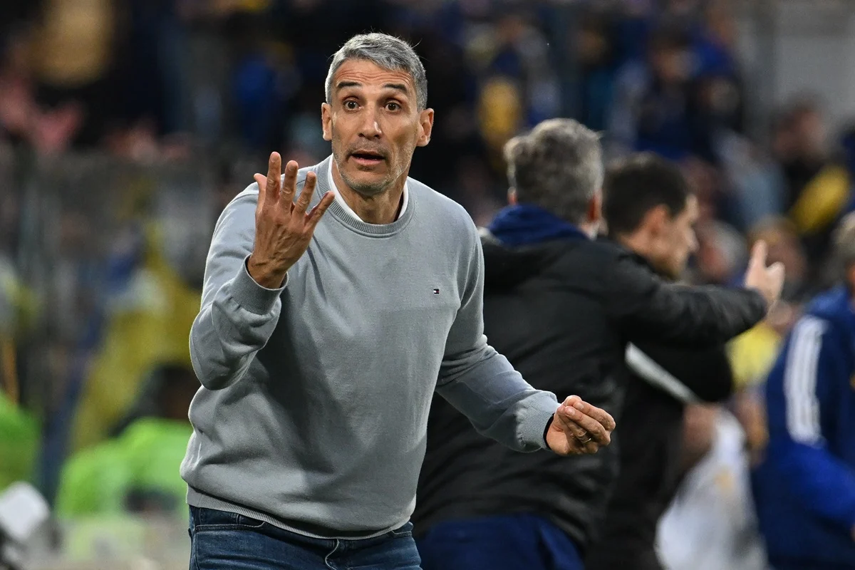 Juan Pablo Vojvoda dejó de ser el entrenador de Racing