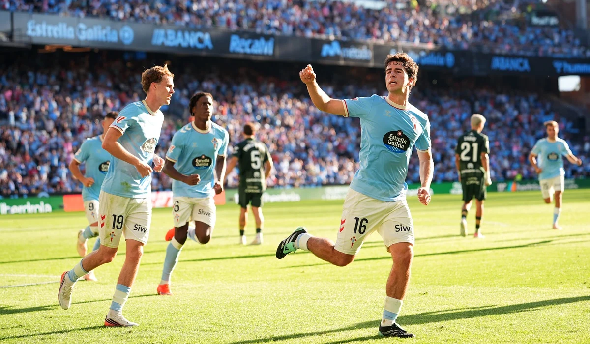 Celta cortó su sequía goleando a Racing de Santander