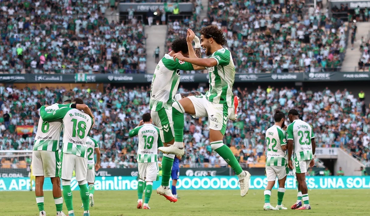 Betis le ganó a Getafe y se mantuvo como escolta de Barcelona
