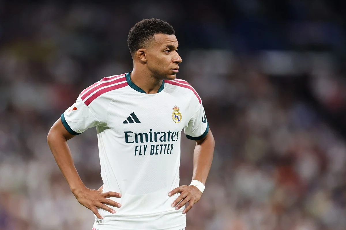 Mbappé publicó en sus redes que «todavía sueña con jugar al fútbol»