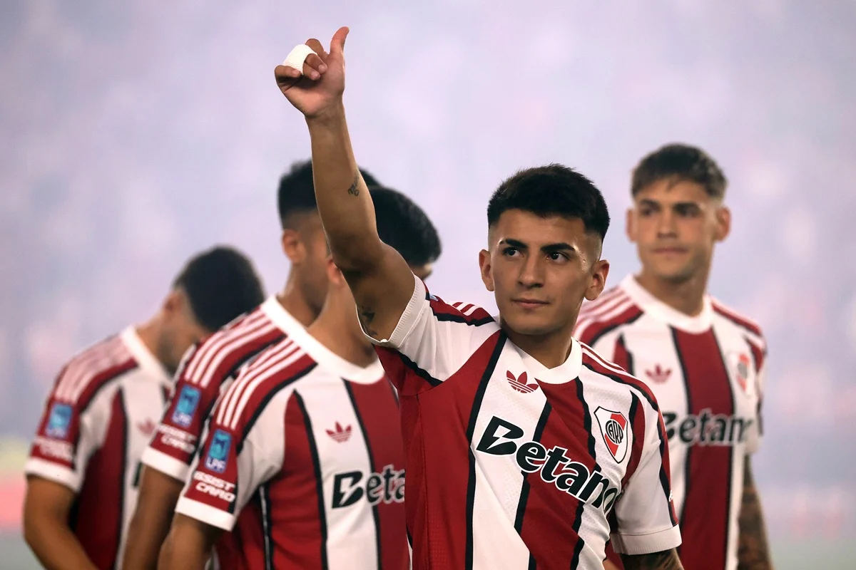 Thiago Almada se lesionó y no jugará con la Selección Argentina en Fecha FIFA