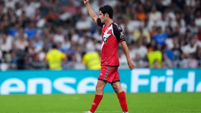 Sergio Camello continúa en llamas: séptimo gol en siete partidos en el Rayo Vallecano
