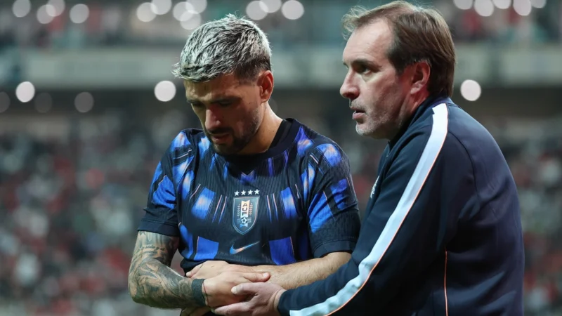 De Arrascaeta se fracturo en Uruguay y será baja en Flamengo
