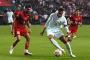 Francia ganó en Turquía pero perdió a Mbappé por lesión