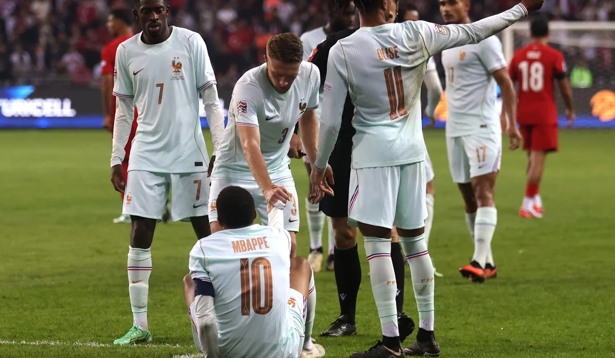 Se confirmó que Mbappé tuvo una lesión en el tendón y abandona Francia