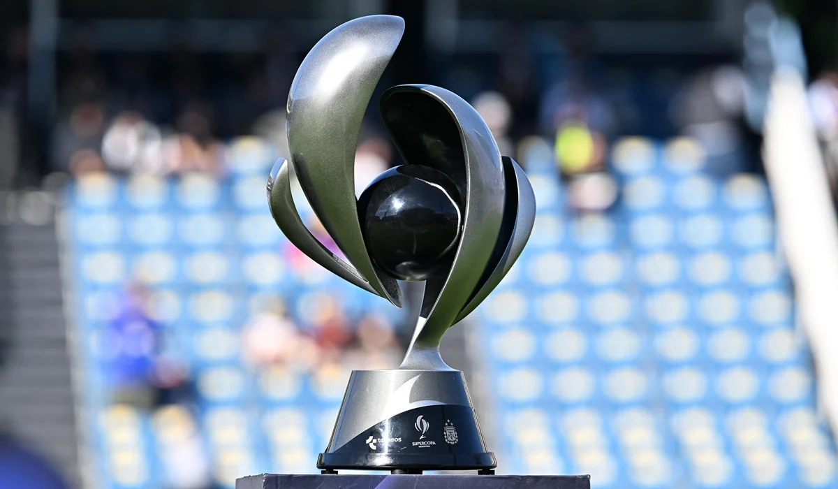 El fútbol argentino tendrá un nuevo torneo en 2027: La Recopa de Campeones