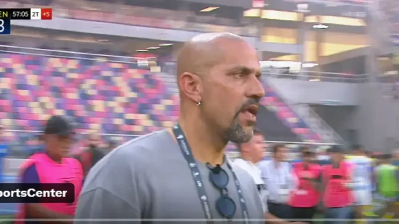 Verón habló tras el escándalo en la Supercopa Internacional: “Hay que tragar saliva y seguir”