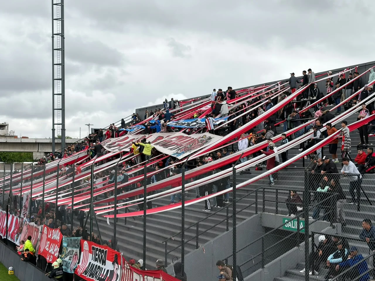 Barracas Central cantó contra River y su presidente Stefano Di Carlo: “Chilindrina botón”