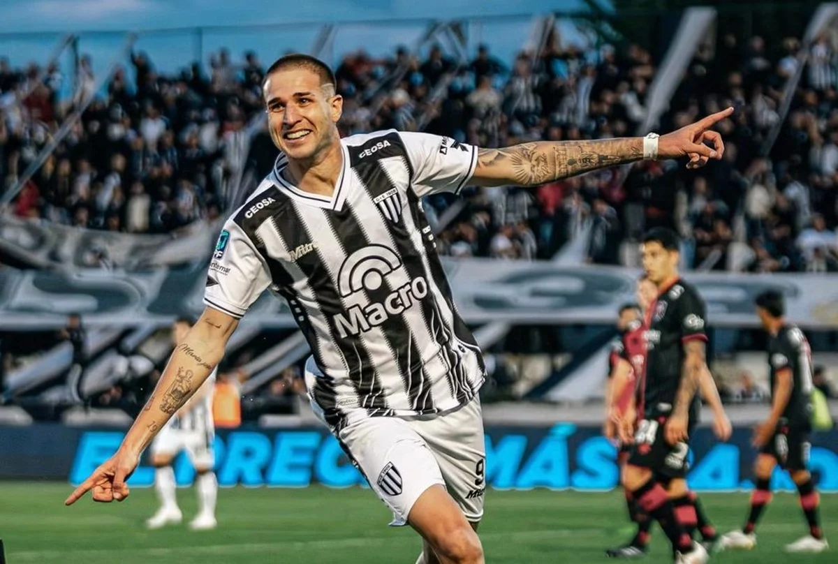 Módica, el goleador de Argentina que sueña con jugar con Italia