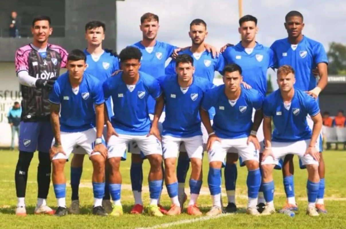 Argentino de Rosario le ganó a Defensores de Glew y seguirá en la Primera C
