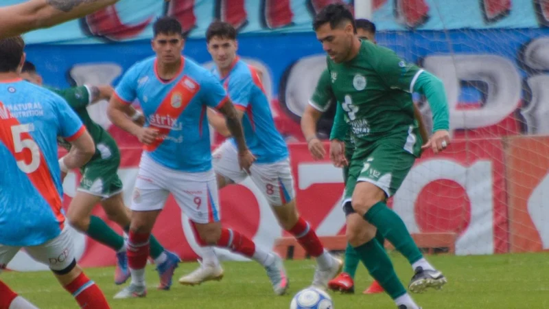 Arsenal derrotó a Camioneros pero quedó en la puerta de la gloria