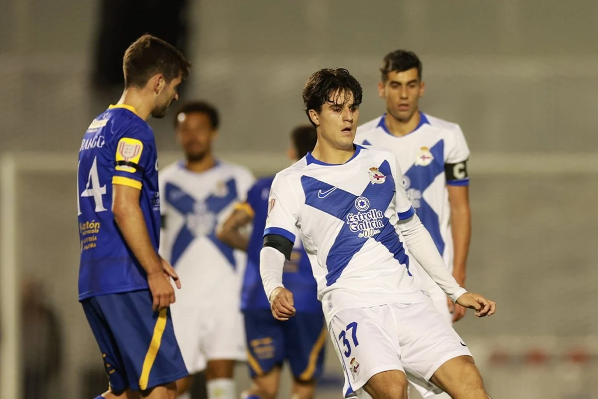 Deportivo La Coruña goleó en Copa del Rey con doblete de Asp Jensen