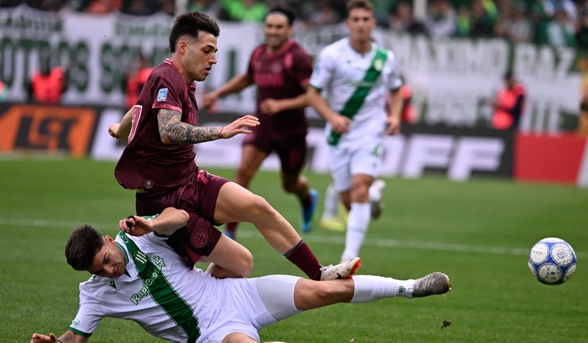 Banfield y Lanús empataron un clásico intenso y caliente