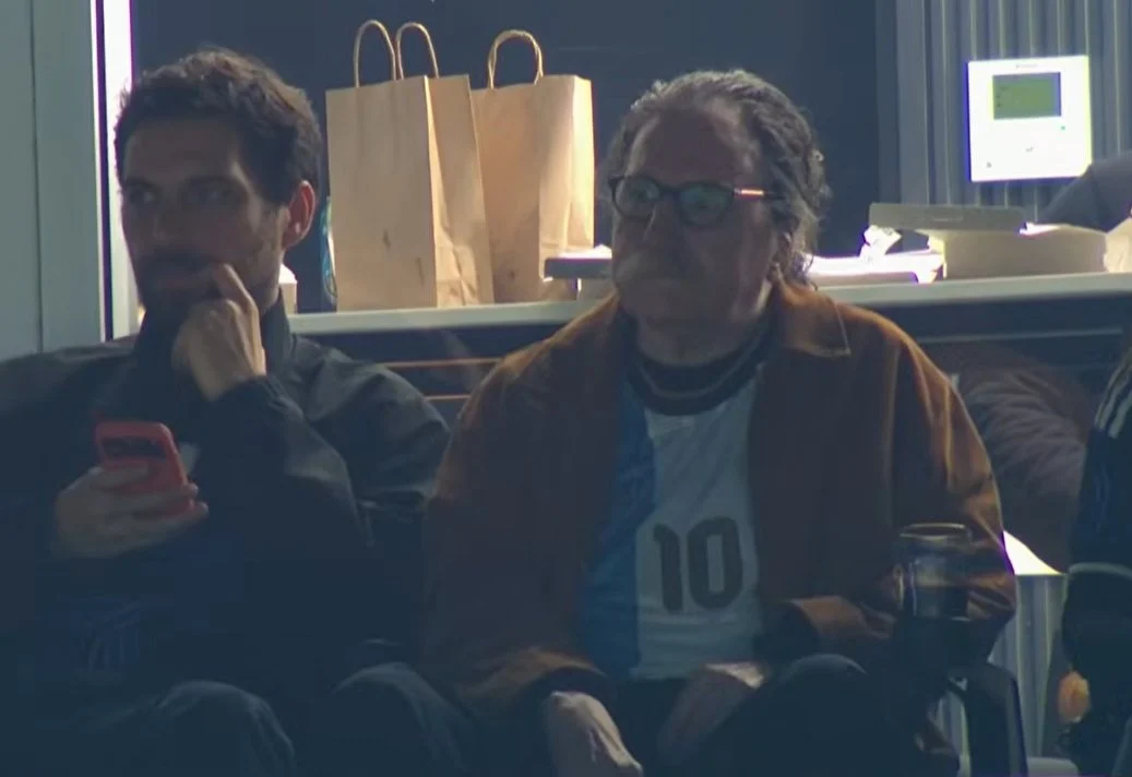 Parte de la religión: Charly García dio el presente a la despedida de Lionel Messi
