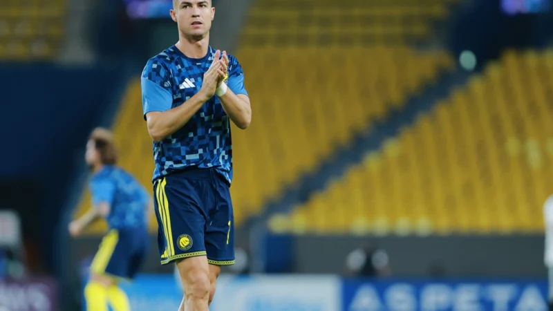 Cristiano Ronaldo va de titular en Al Nassr ante Neftchi Fergana