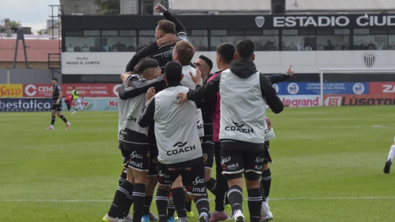 Estudiantes bajó a Deportivo Morón en Caseros
