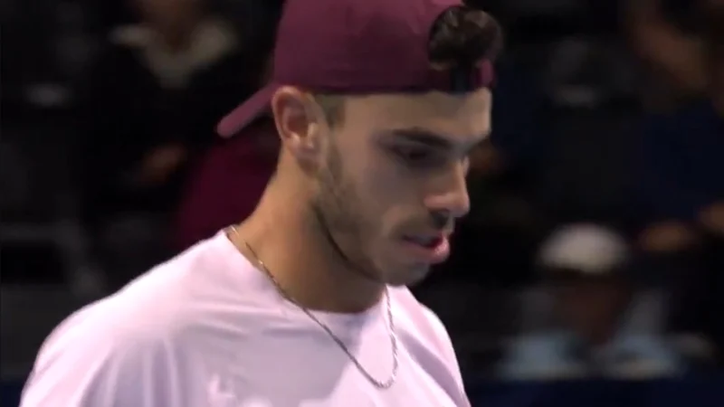 Francisco Cerúndolo pagó caro sus errores y se quedó sin final en el Abierto de Bruselas