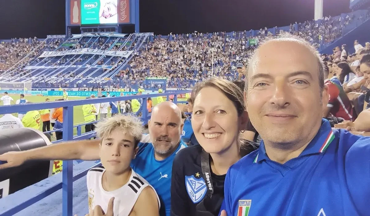 Vélez despidió con profundo pesar a Fernando Confessore