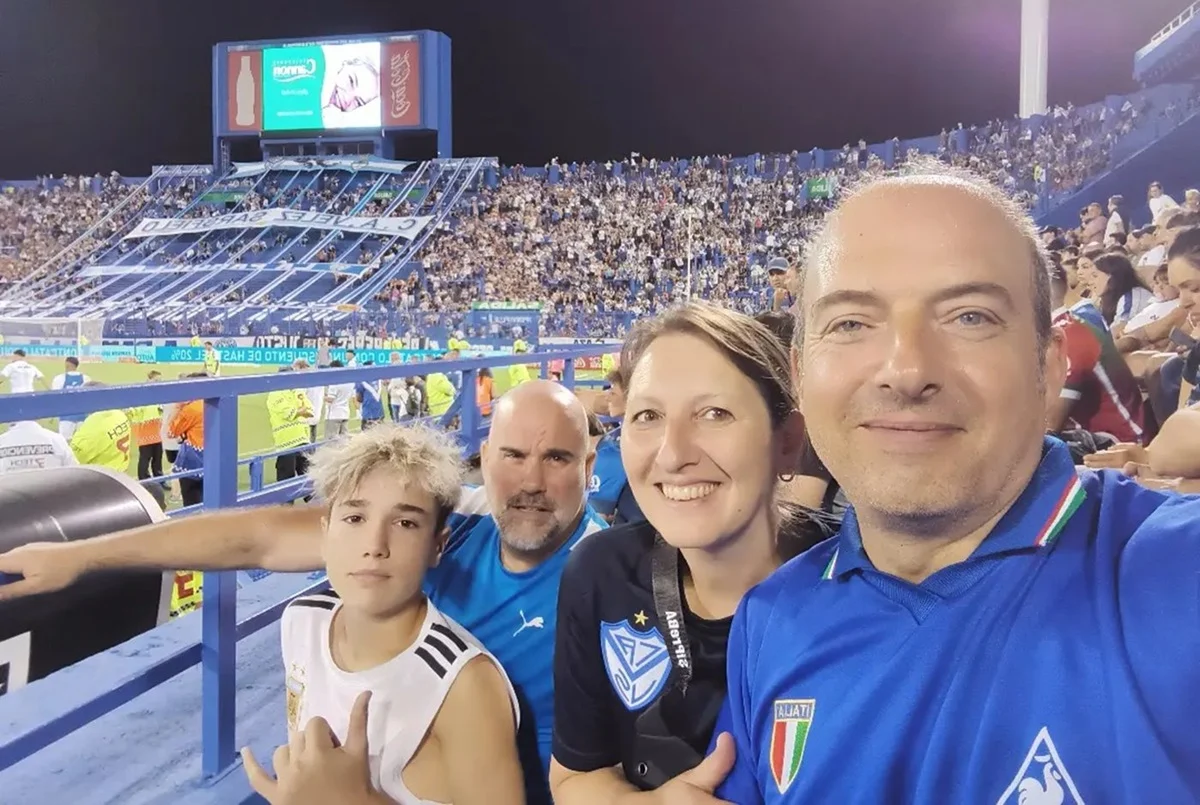 Vélez despidió con profundo pesar a Fernando Confessore
