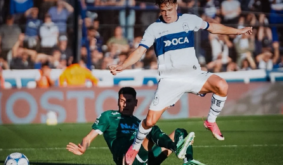 Gimnasia le ganó muy bien a Sarmiento y trepó a la cima en su zona