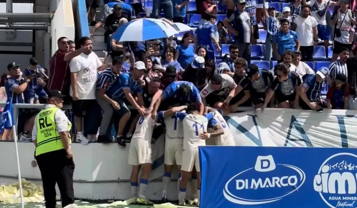 Godoy Cruz le gana a Almirante Brown y complica a Ferro de momento